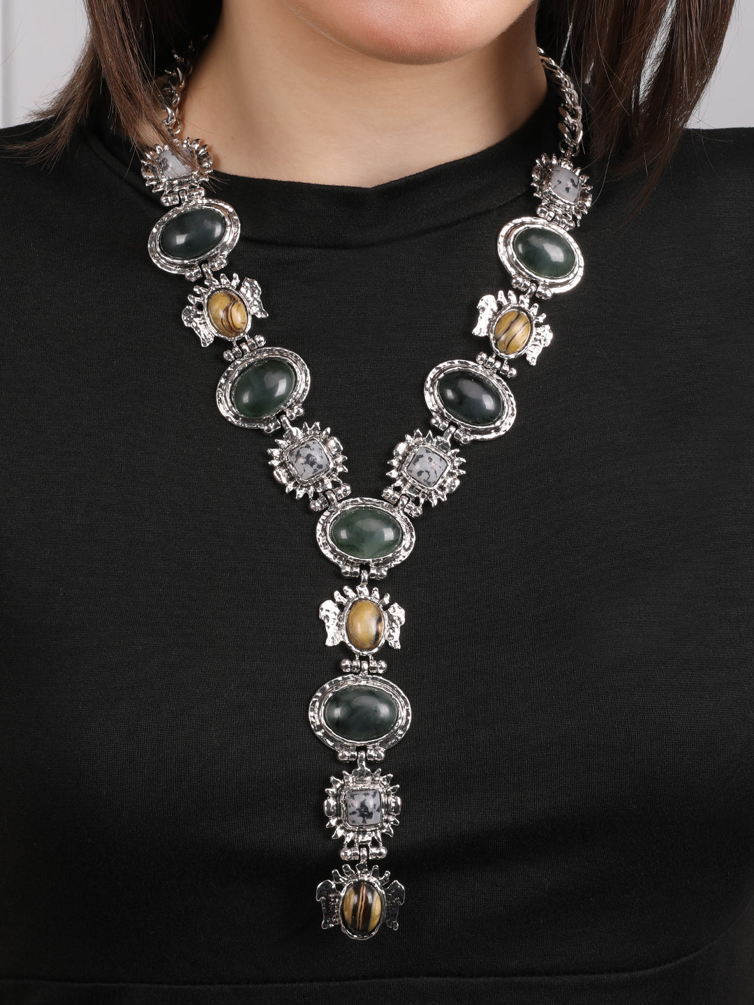 Vintage Teardrop Gemstones Necklace