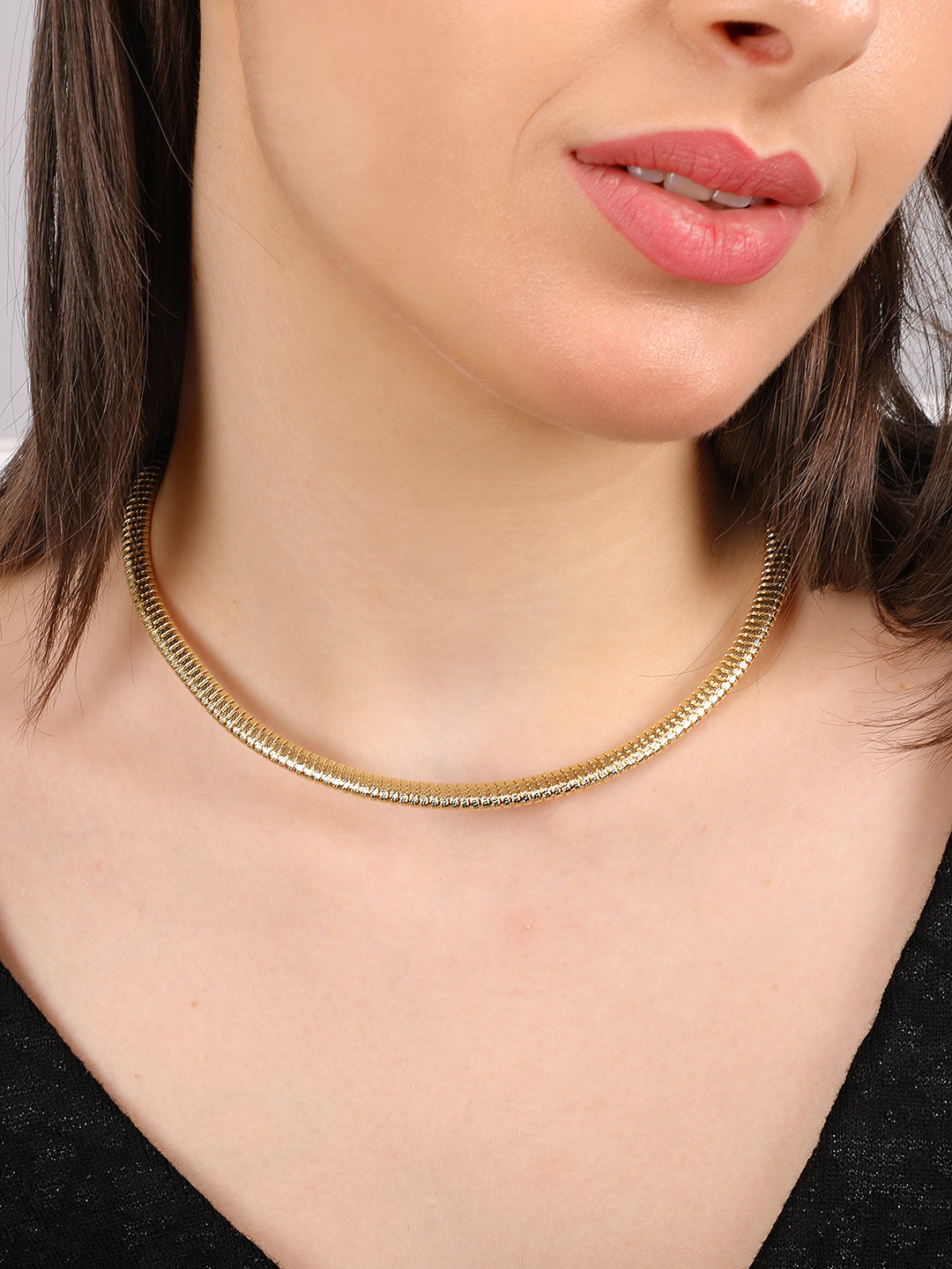Glossy Golden Chain Necklace