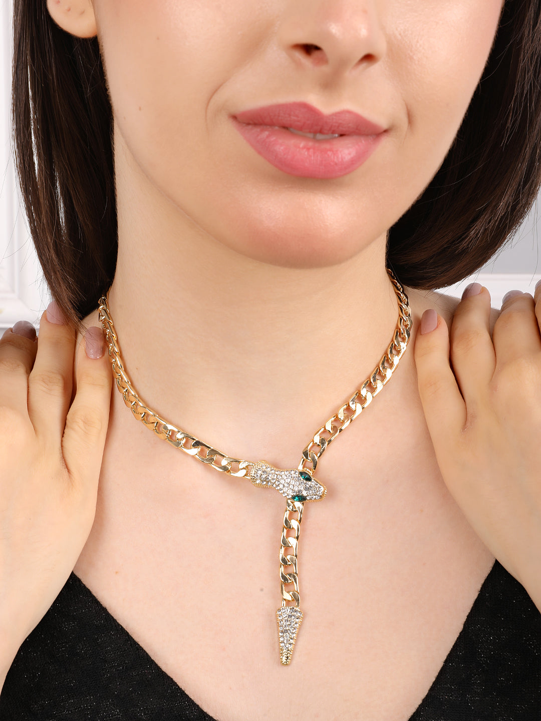 Voguish Crystal Chain Necklace
