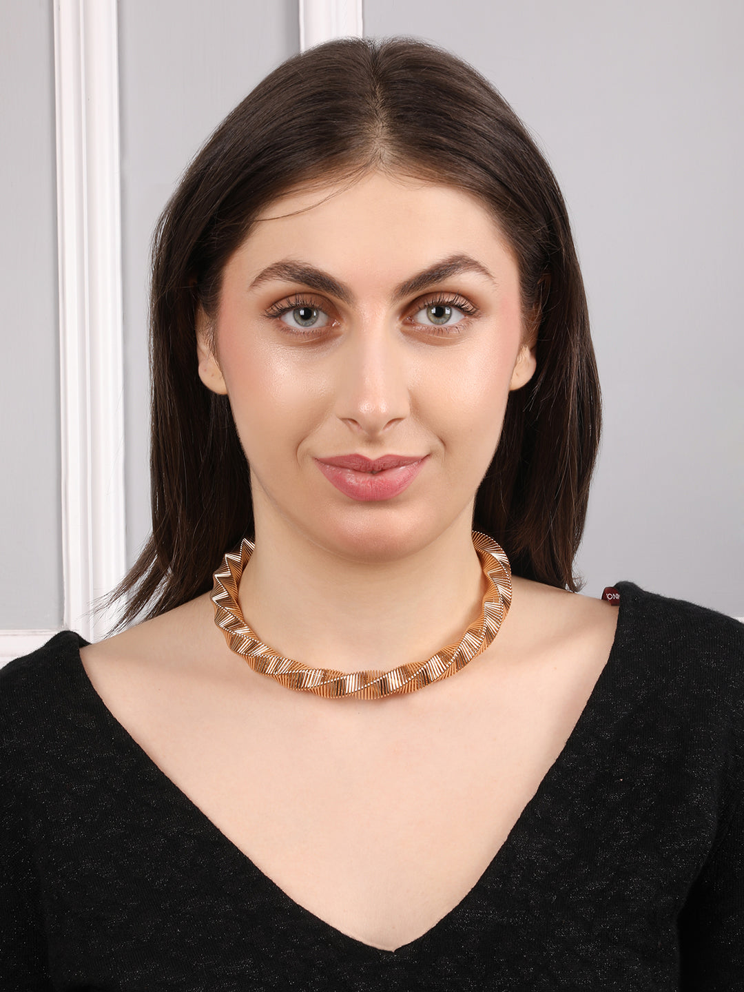 Wonderful Golden Woven Chain Necklace