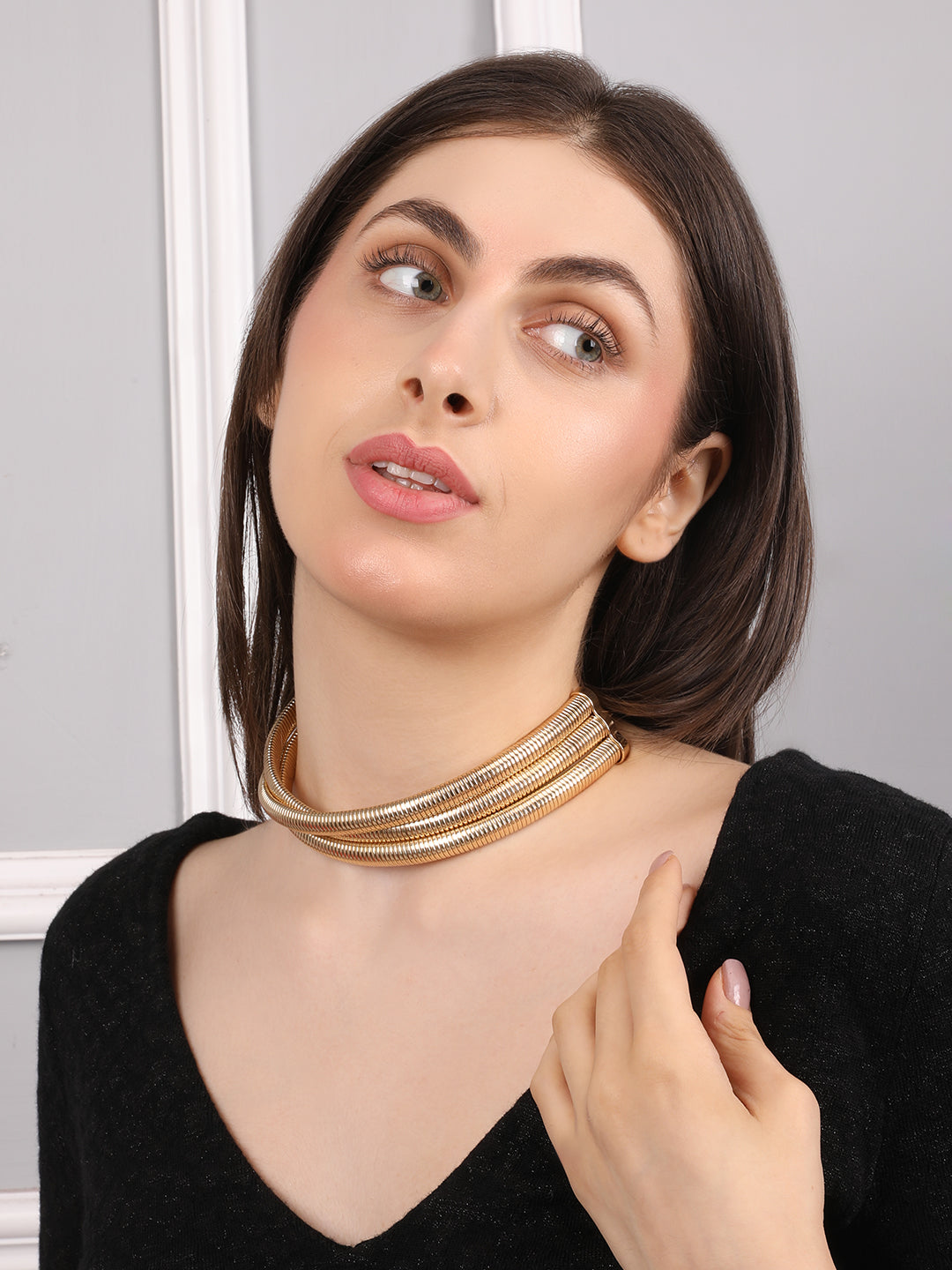 Glossy Gold-tone Choker Necklace