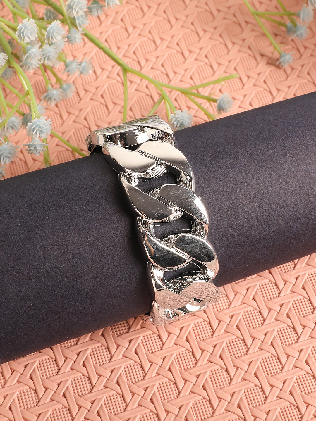 Kraze Trendy Platinum Bracelet