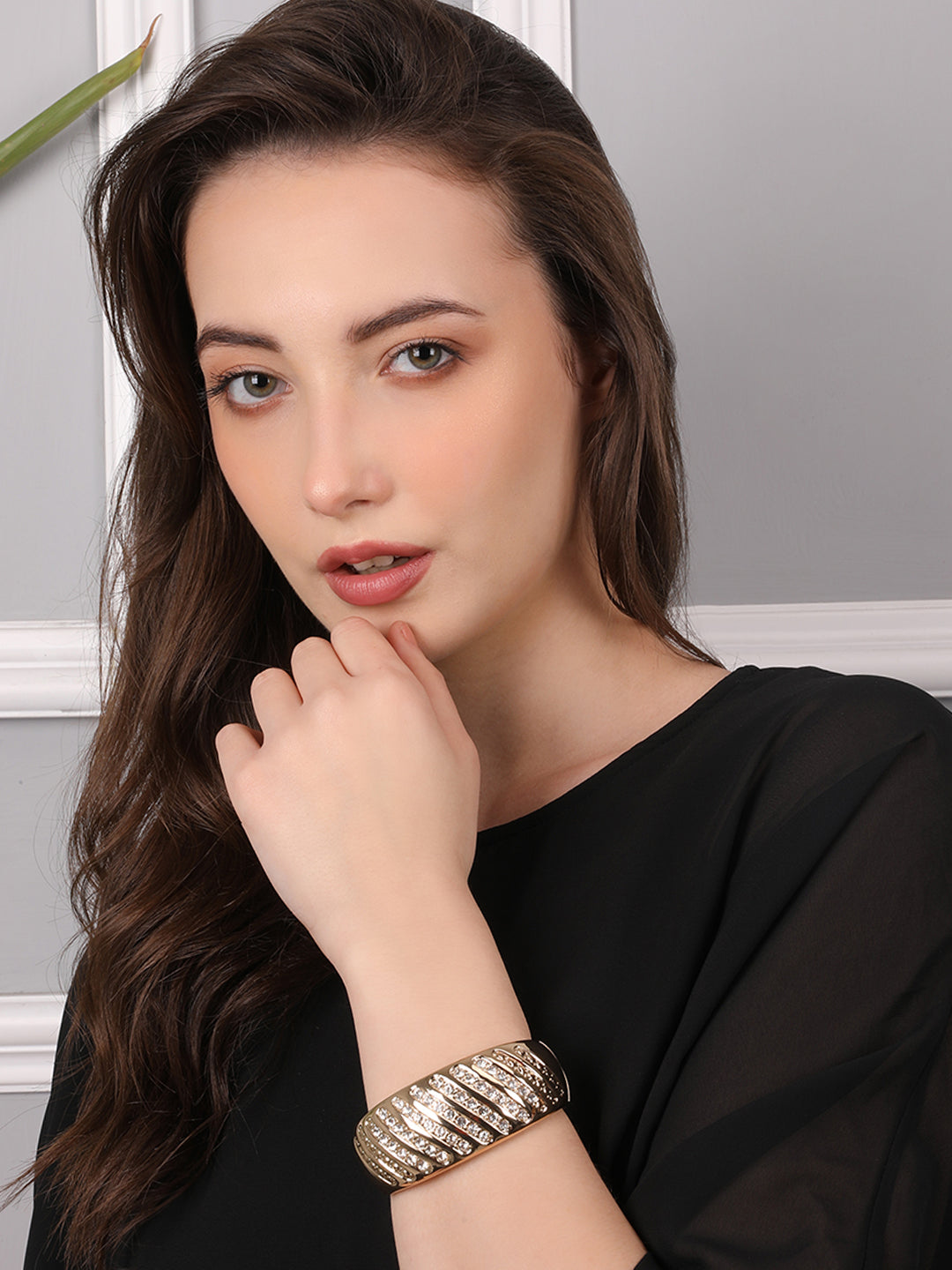 Kraze Shine Golden Crystal Bracelet