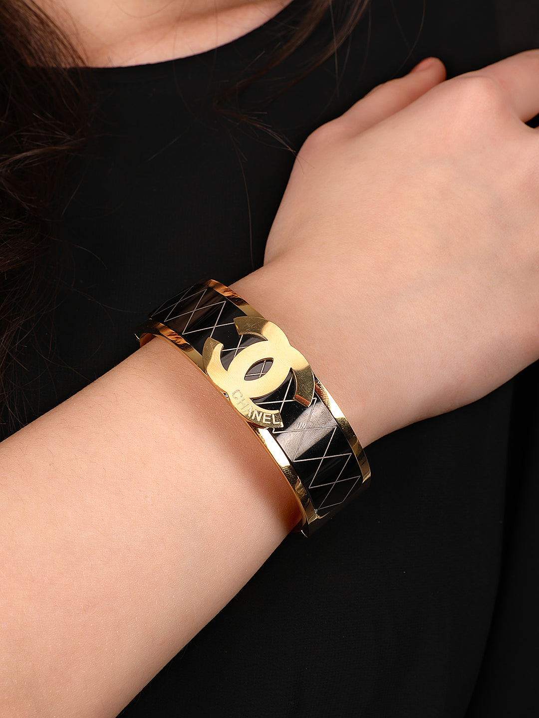 Kraze Flawless Golden bracelet