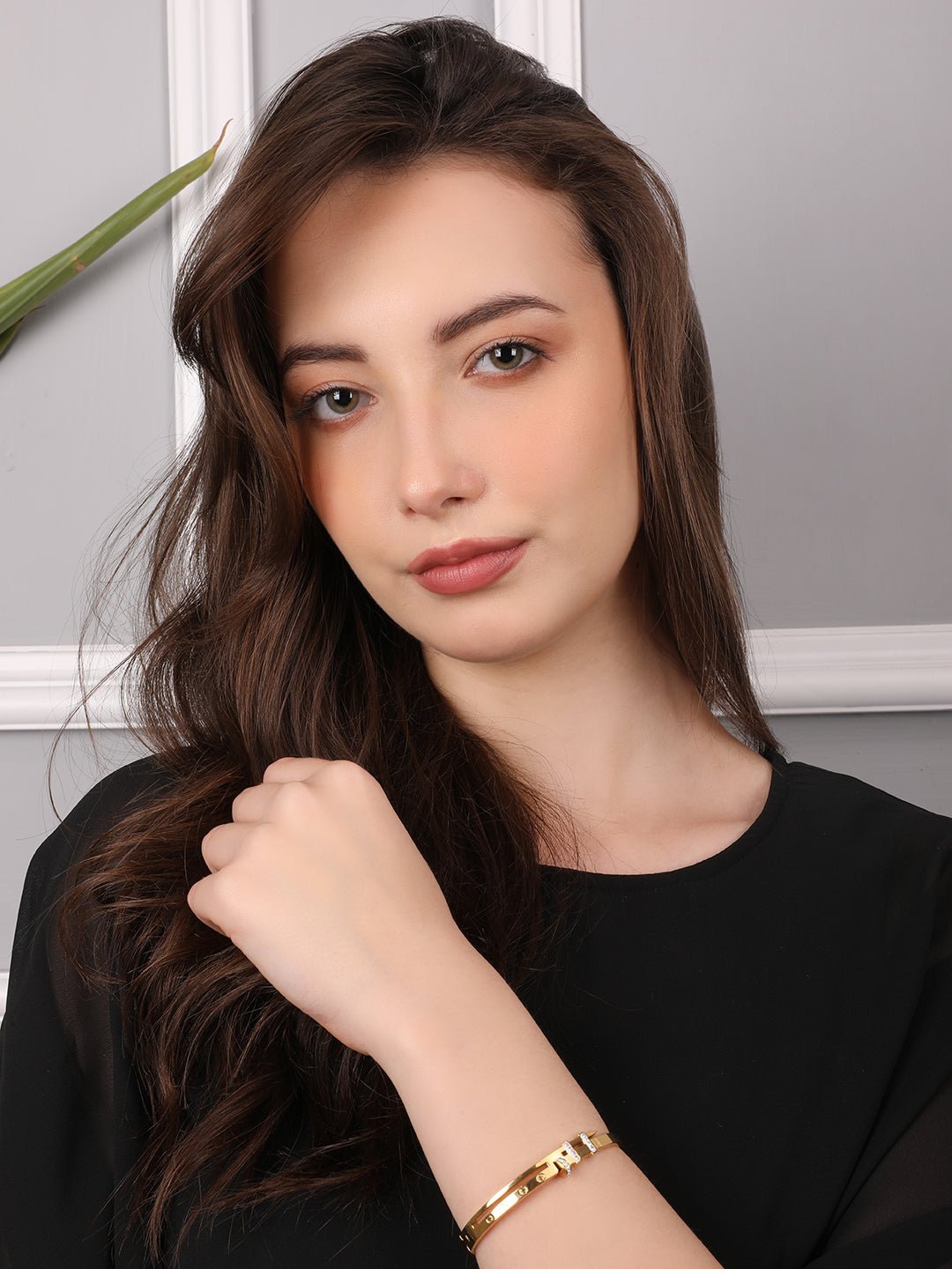 Luminous Golden Buckle Bracelet