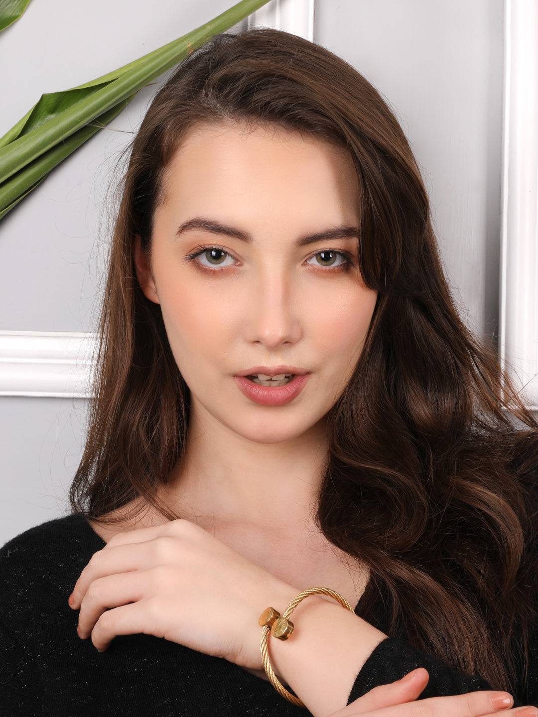 Golden Open Twisted Bracelet