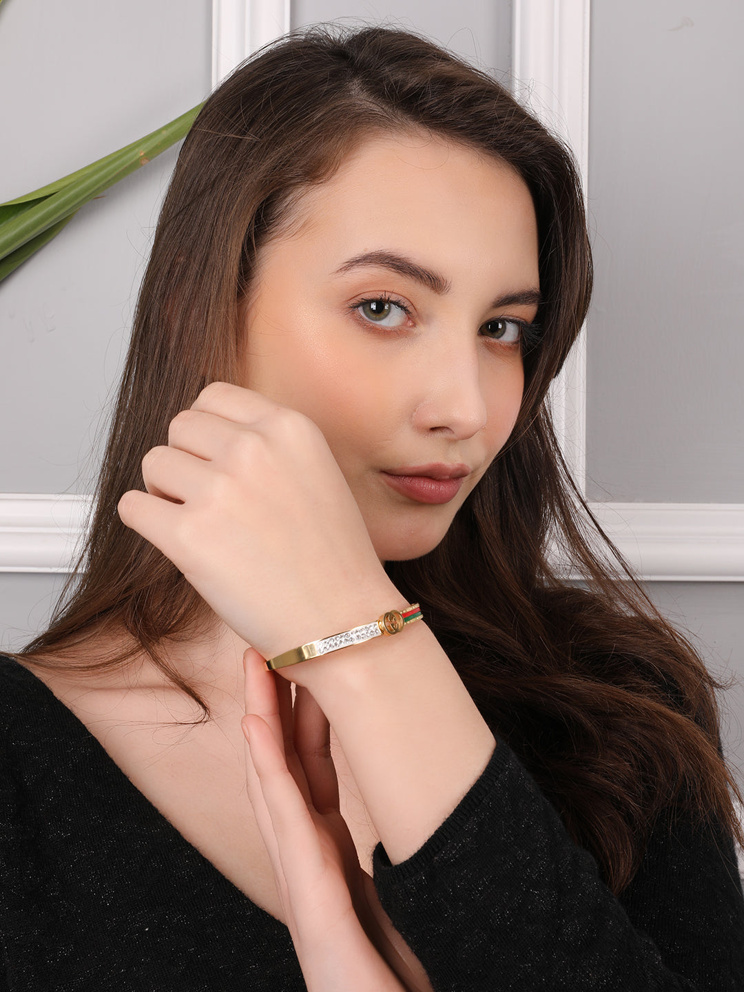 Modish Multicolor crystal Bracelet