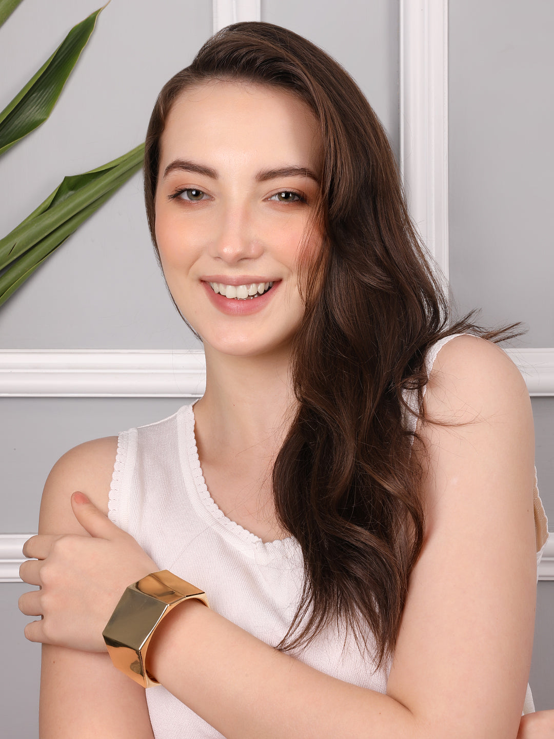 Vivacious Golden Bracelet