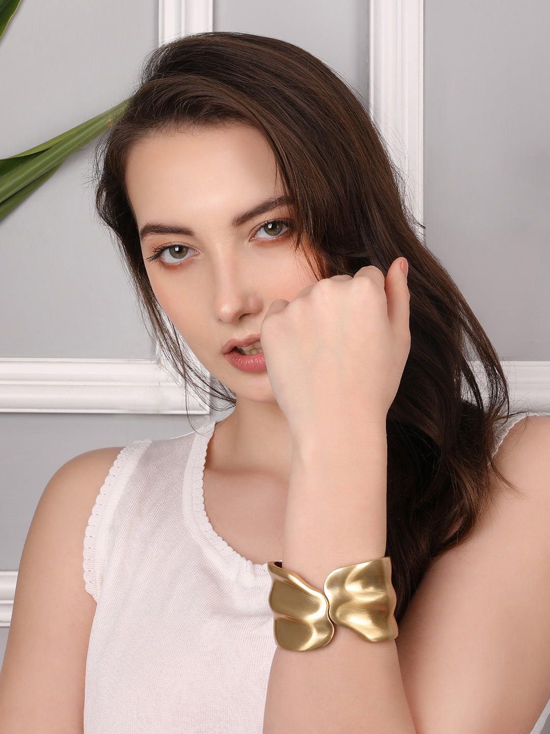Royal Shiny Golden Bracelet