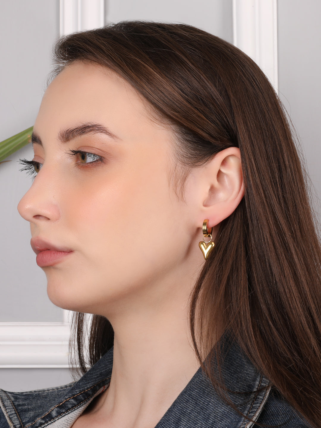 Golden Floral Hinged Earring