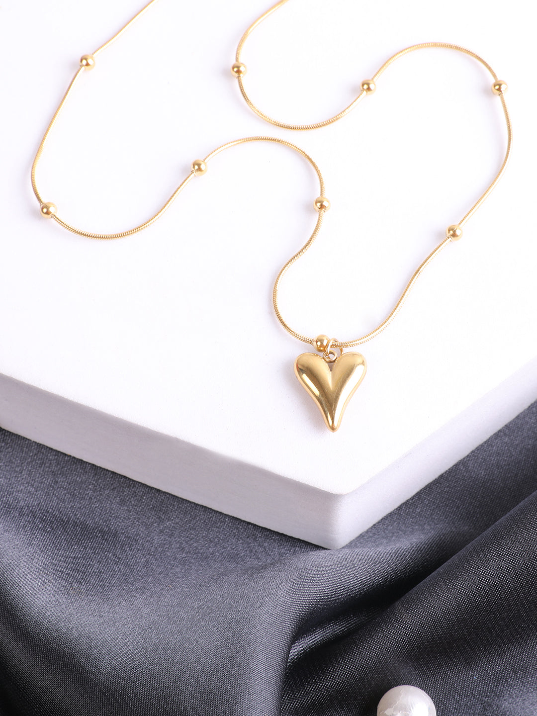 Kraze Heartline Pendant With Chain
