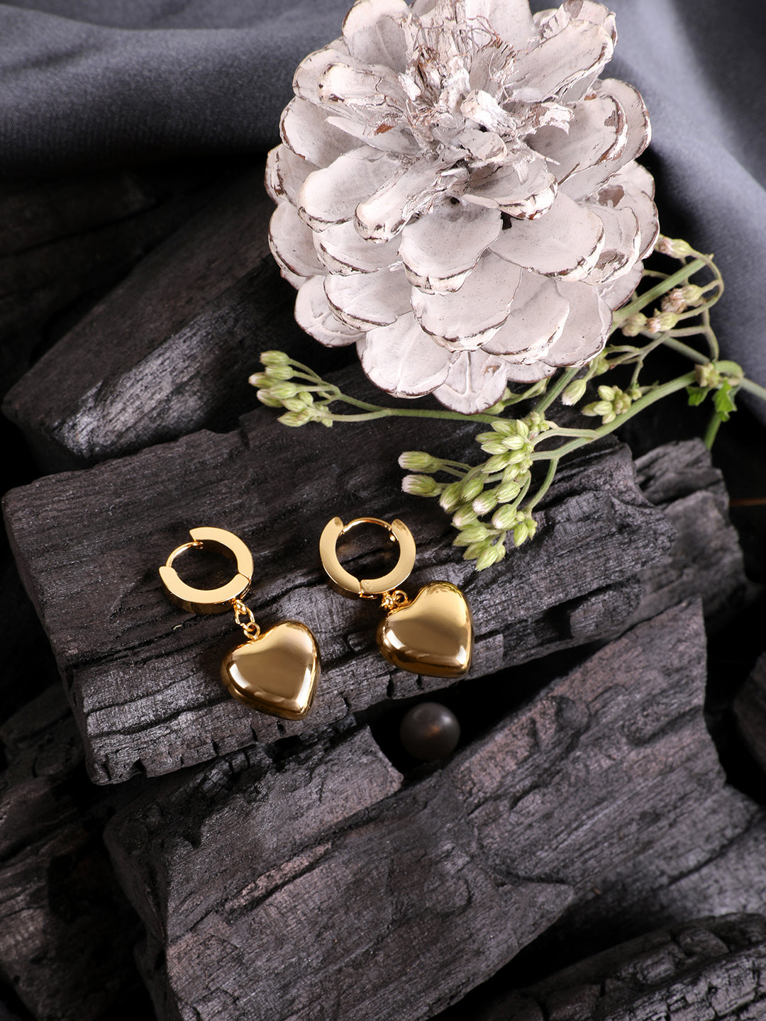 Amour Heart Hinged Earring