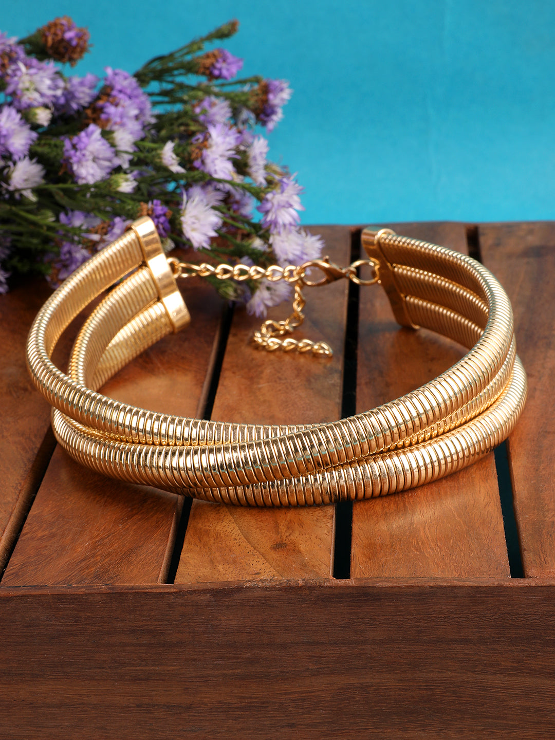 Glossy Gold-tone Choker Necklace