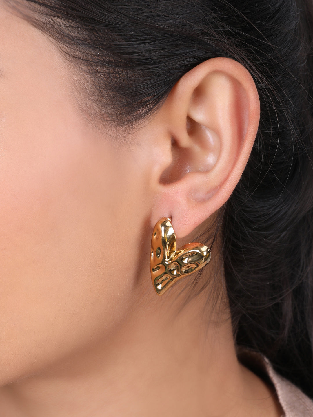 Kraze Brilliant Golden Heart Earrings