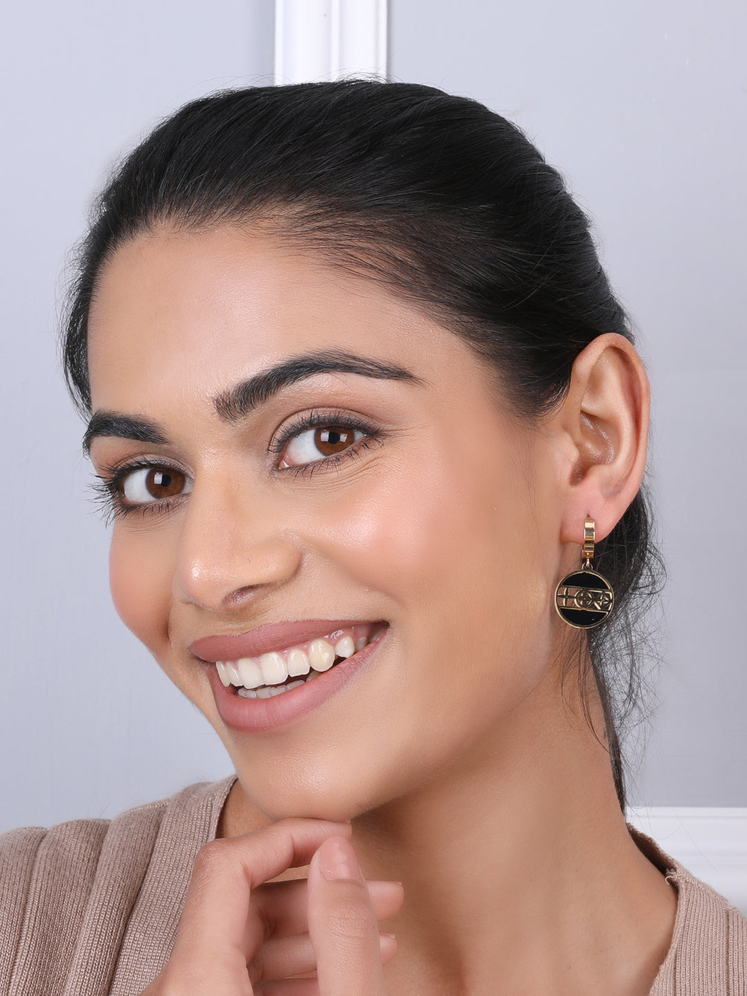 Divine Round Black & Gold Earrings