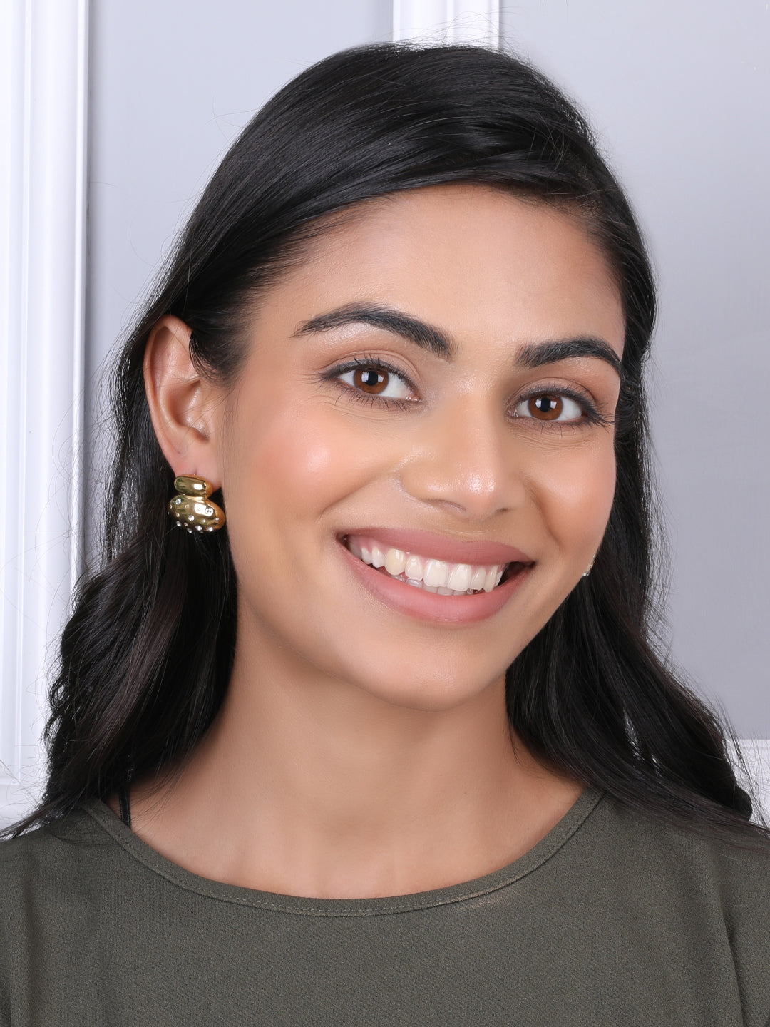 Golden Round Glossy Earrings