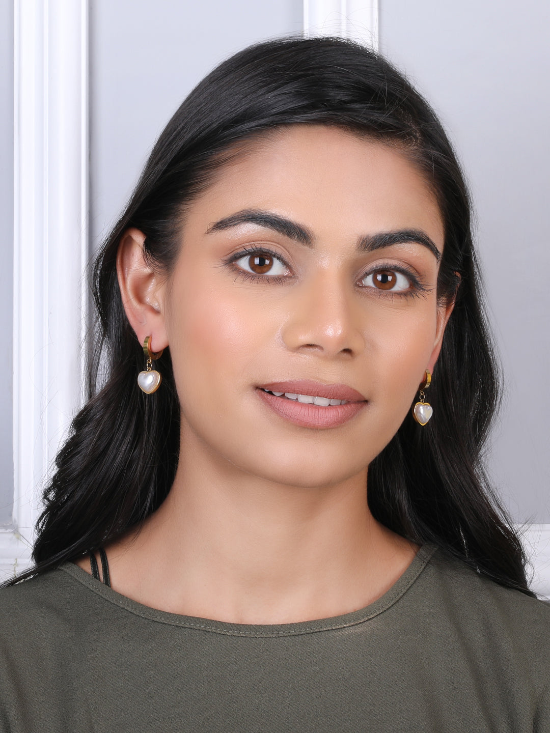Kraze Golden Cute Heartthrob Earrings