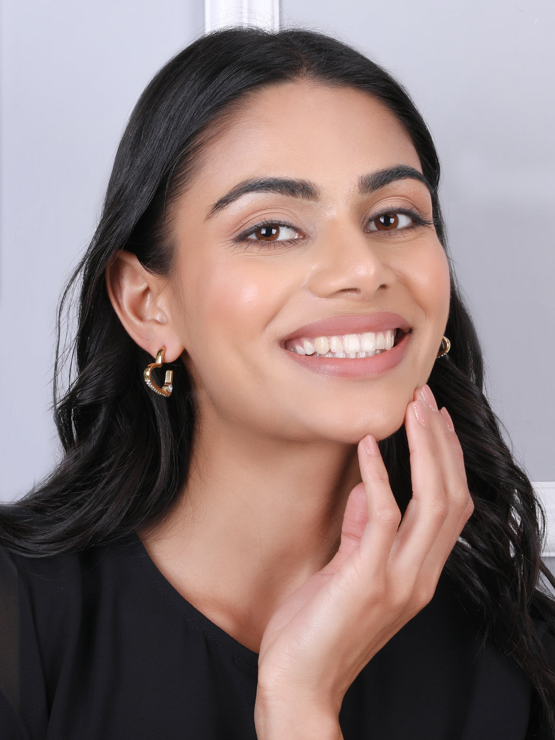 Kraze Golden Heart Earrings