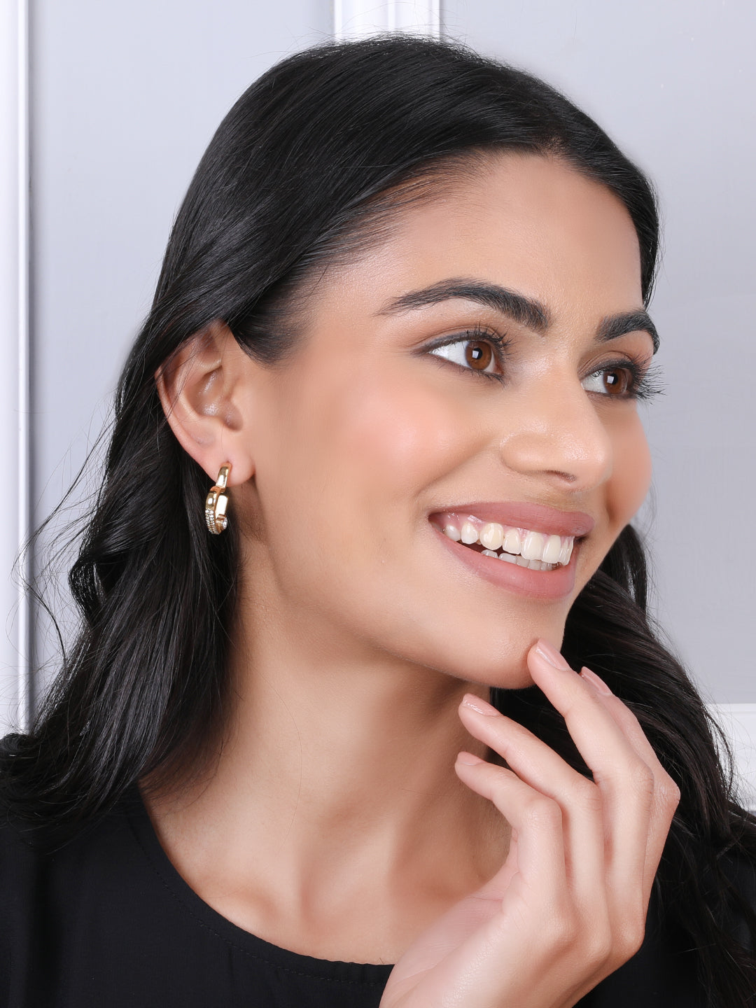 Kraze Golden Heart Earrings