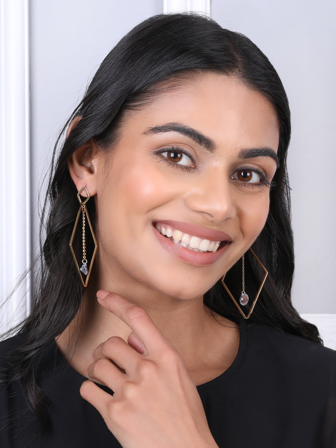 Golden Square Hoop Earrings Set
