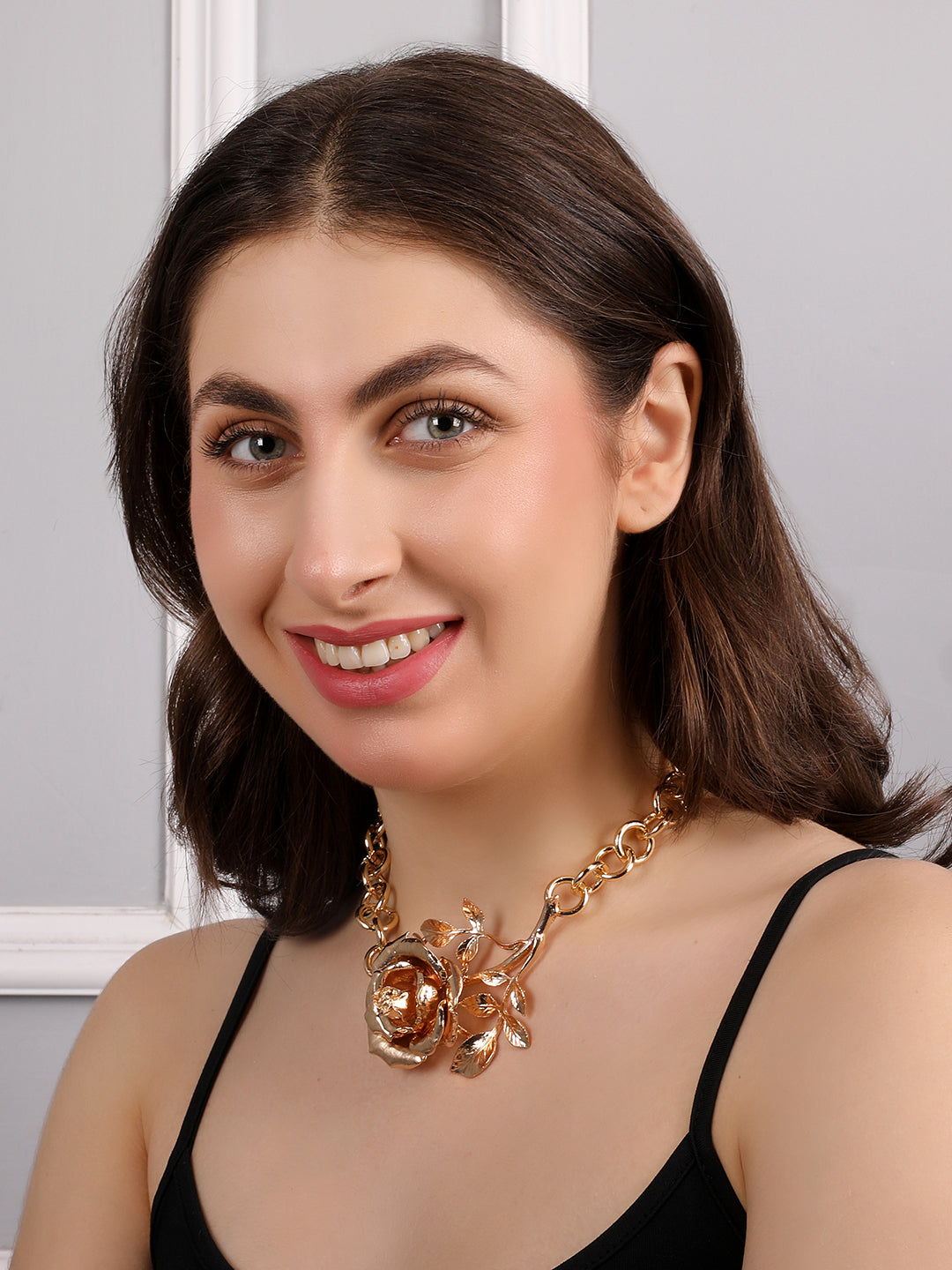 Glorious Golden Rose Necklace