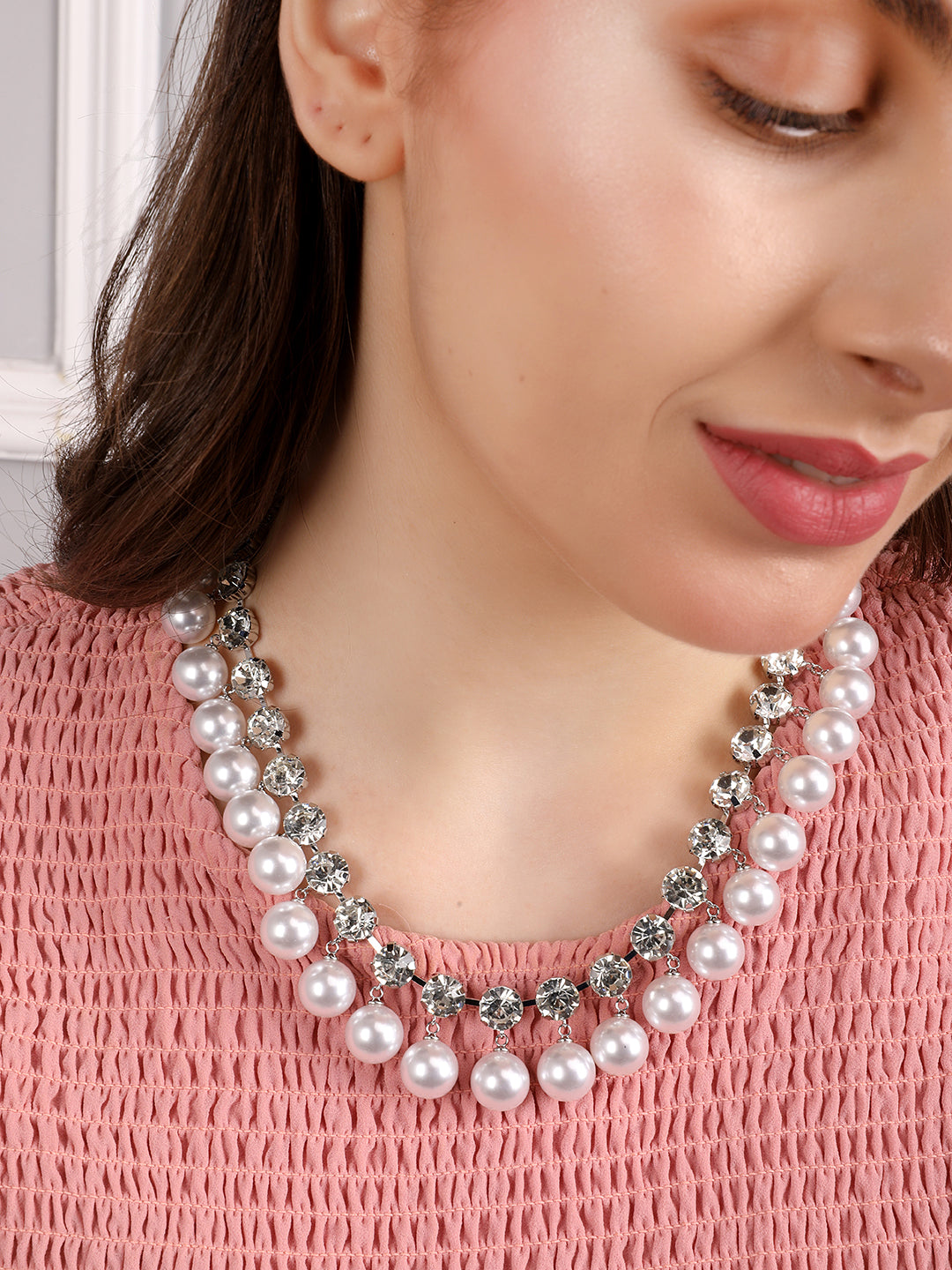 Pristine Rhinestones & Pearls Necklace