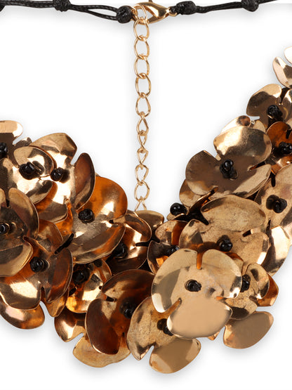 Glamorous Floral Petal Metal Necklace