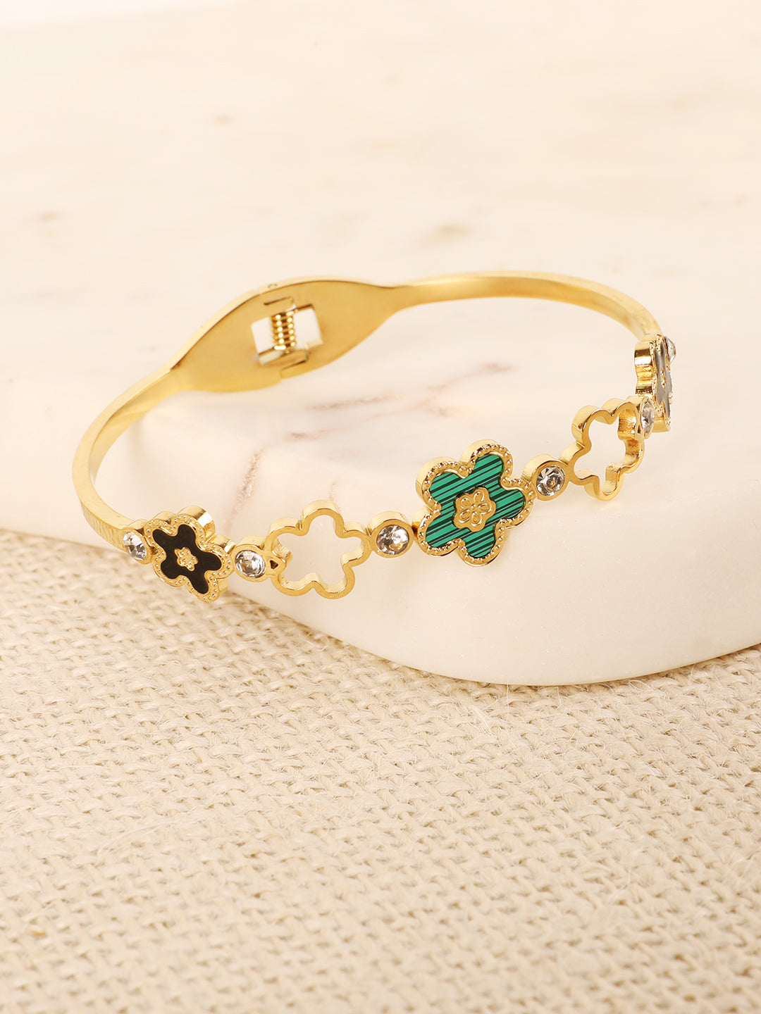 Kraze Multicolor Floral Bracelet