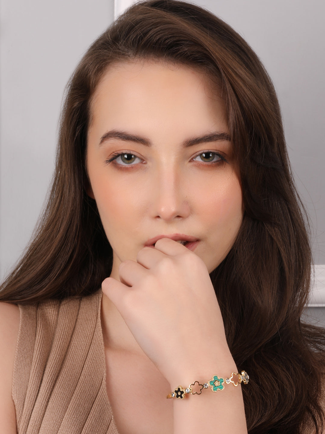 Kraze Multicolor Floral Bracelet
