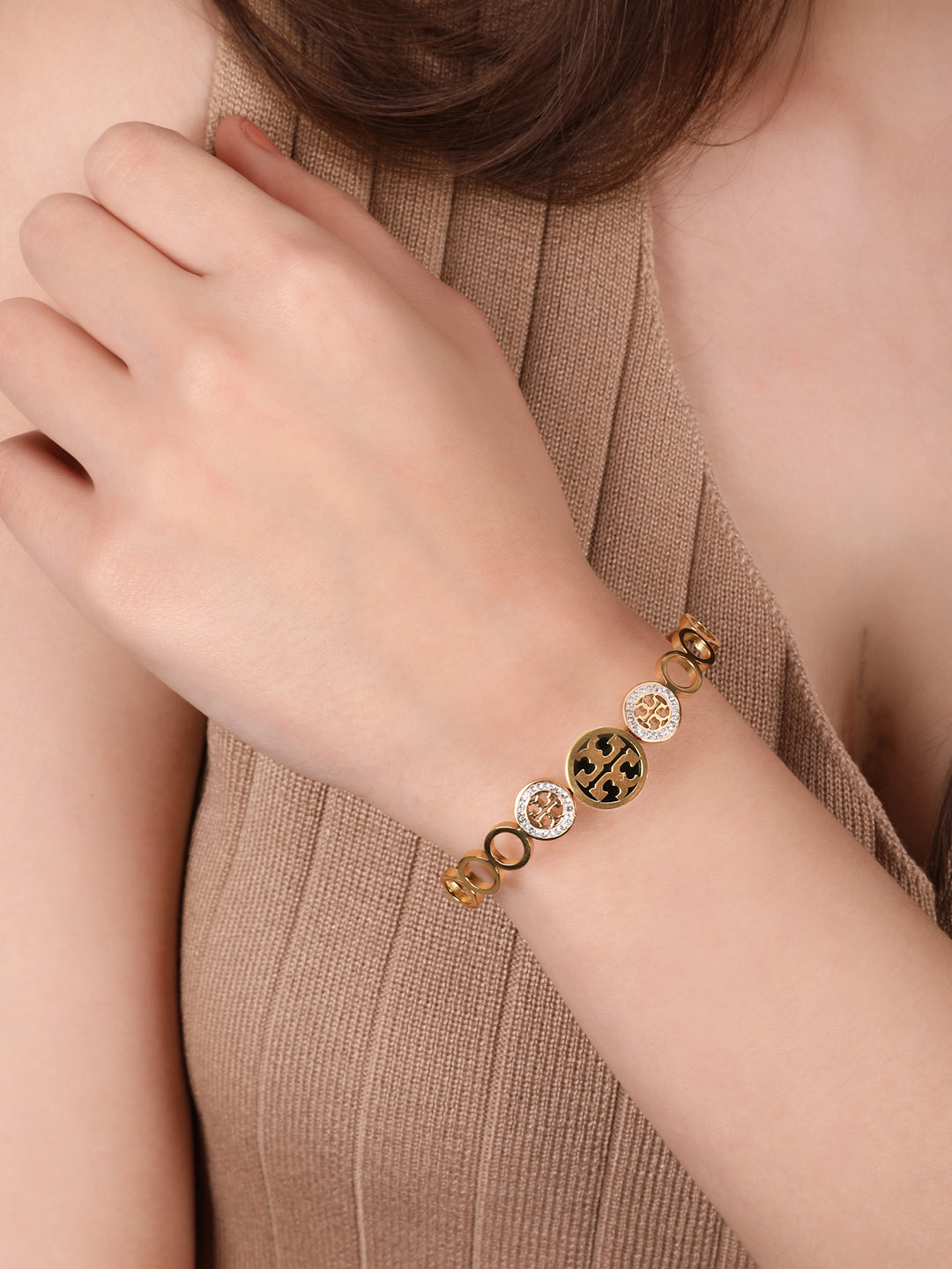 Regal Golden Cuff Bracelet