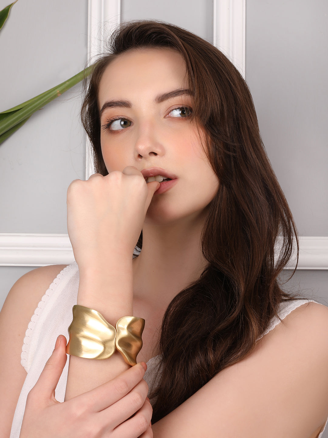 Royal Shiny Golden Bracelet