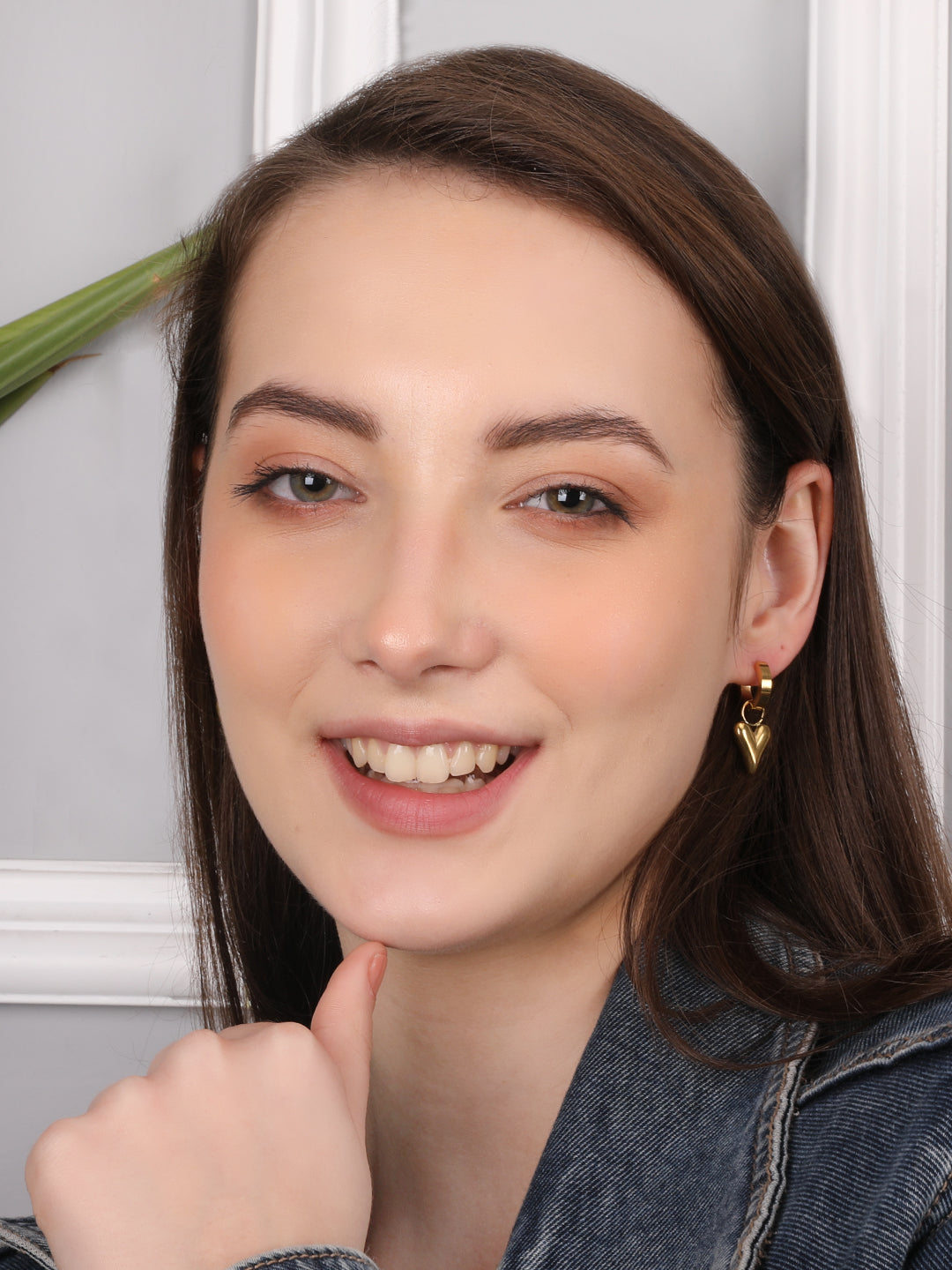 Golden Floral Hinged Earring
