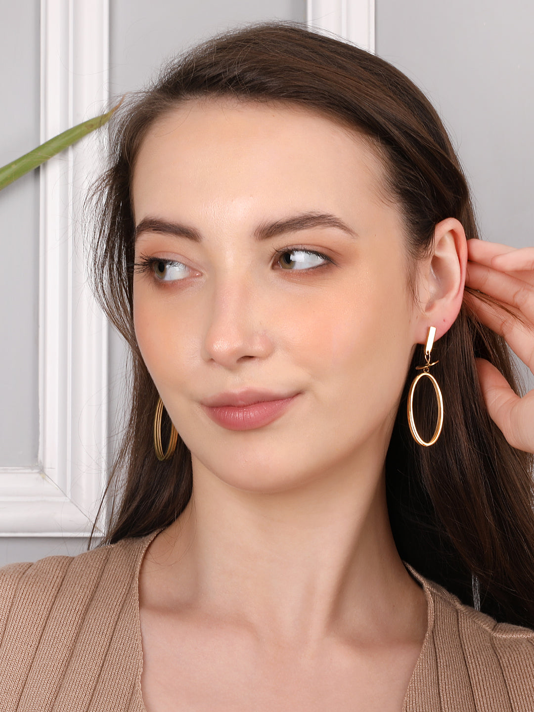 Kraze Golden Circular Hoop Earring