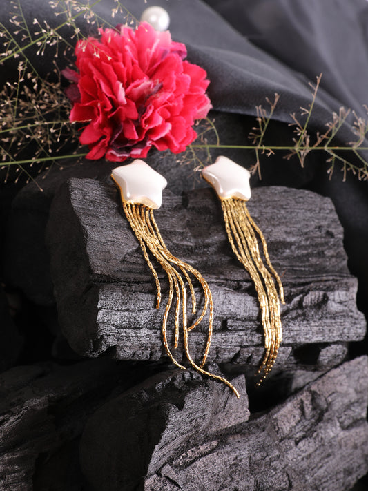 Stella Gold Hanging Earring