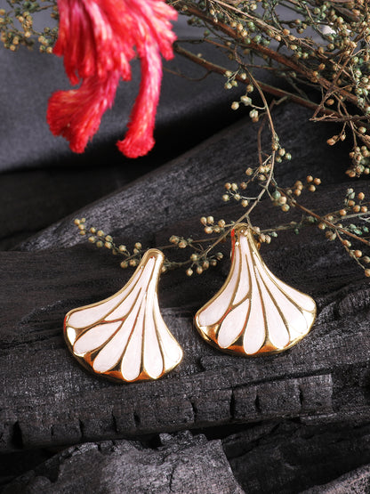 Gold Trendy Net Earring