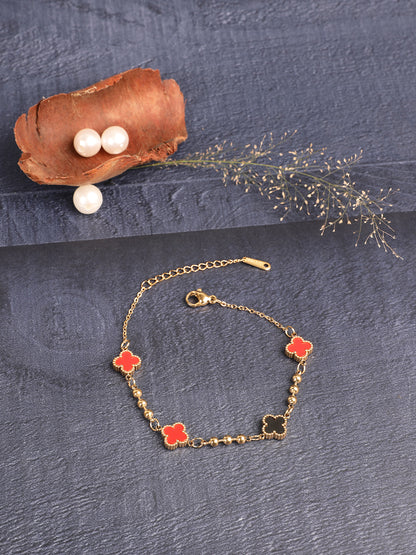 Graceful Floret Charm Bracelet