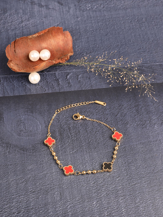 Graceful Floret Charm Bracelet
