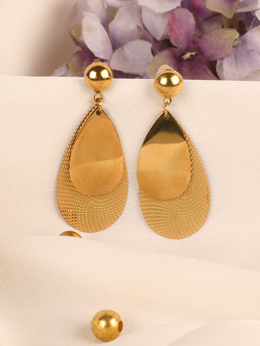 Kraze Luminous Golden Raindrop Earrings