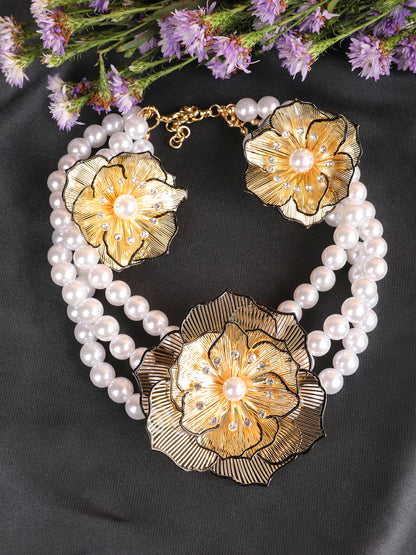 Kraze Elegant Floral Pearl Necklace Set