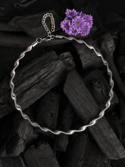 Lunar Twisted Silver Chain Necklace