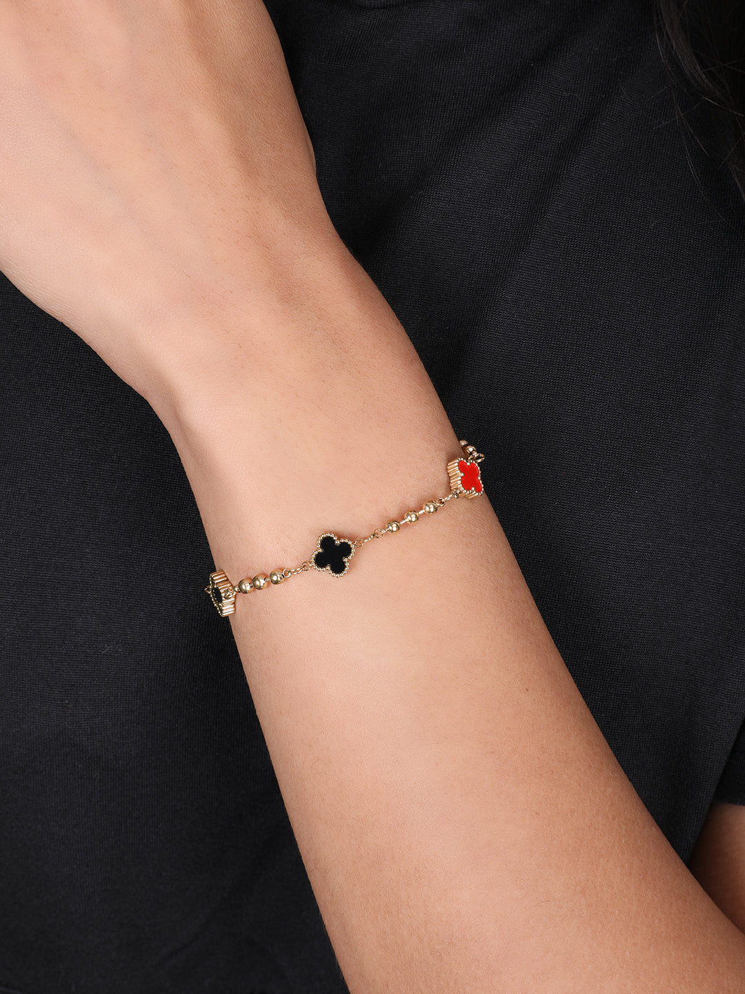 Graceful Floret Charm Bracelet