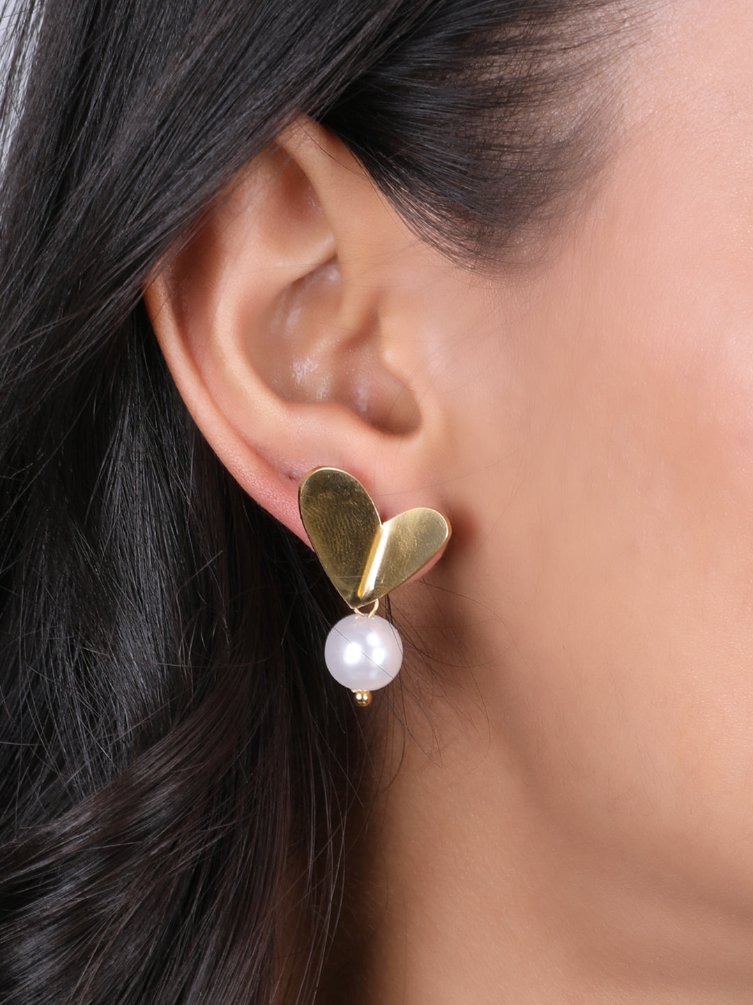 Kraze Golden Heart Pearl Earrings