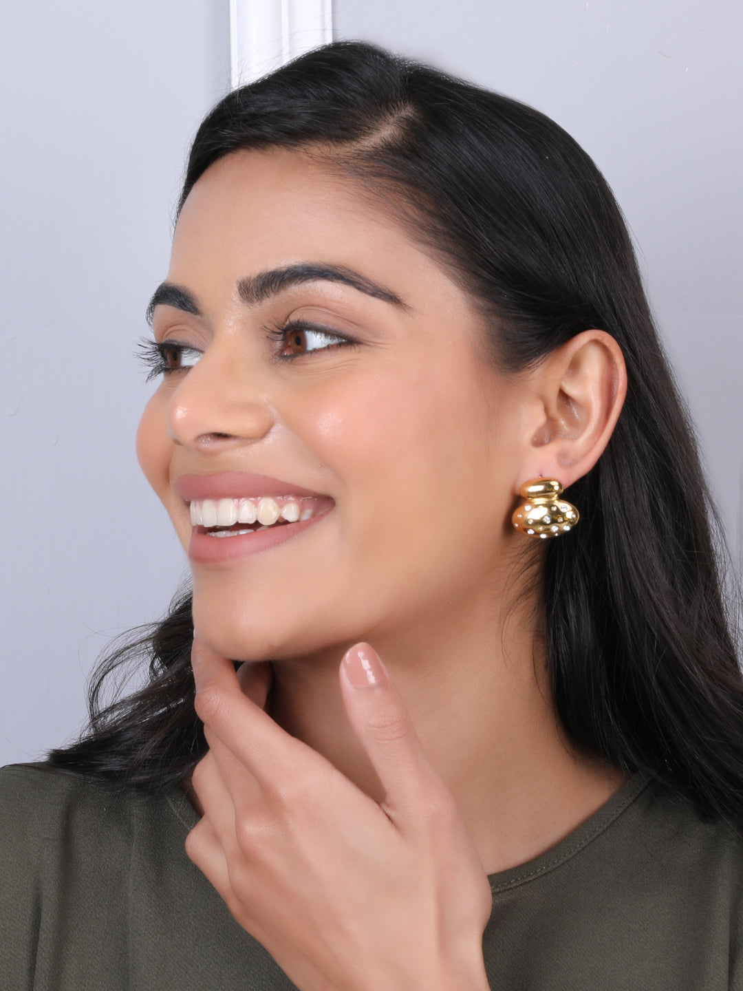 Golden Round Glossy Earrings