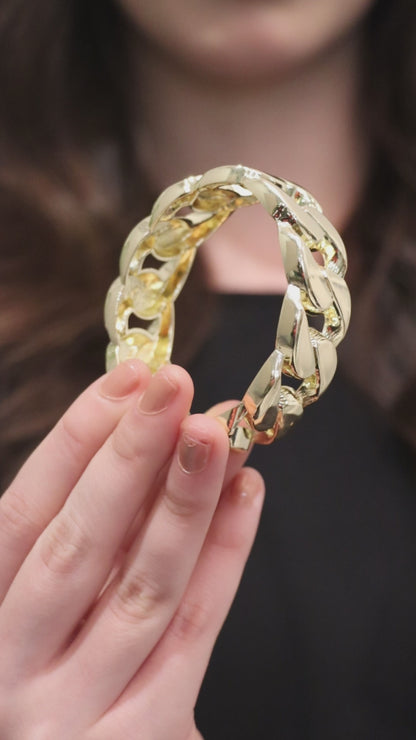 Embellish Golden Infinity Bracelet