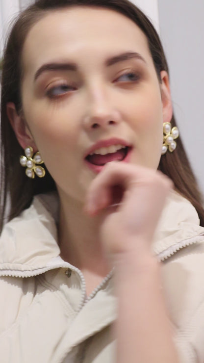 Kraze Pearl Floret Earring