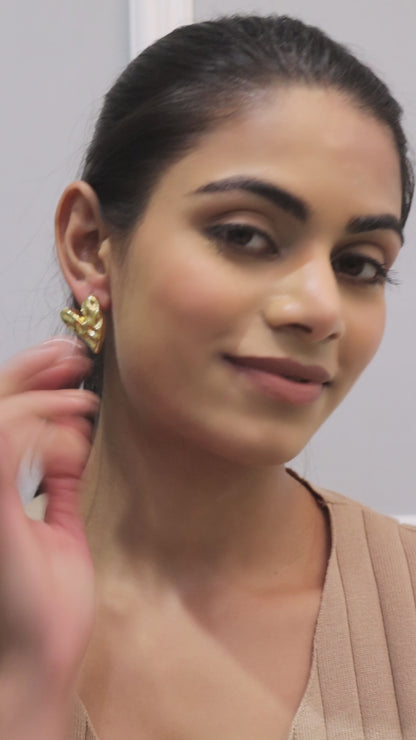 Kraze Brilliant Golden Heart Earrings